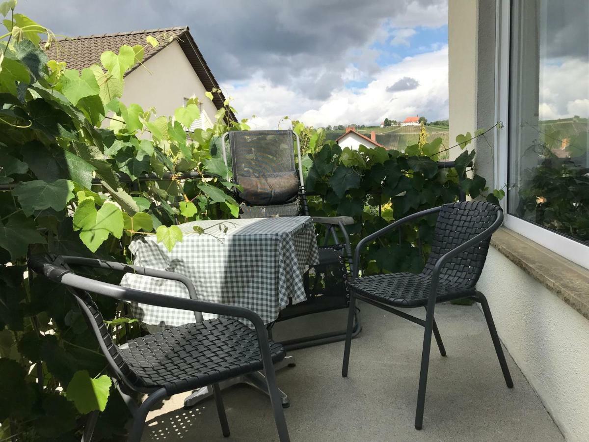 Ferien- Und Winzerhof Ute Braun Apartamento Nordheim am Main Exterior foto